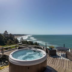 Pacific Dream - Luxury Cliffside Oasis w/ Hot Tub!