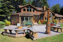 Raven Ridge Retreat - Redwoods, Hot Tub & Firepit! - Image 4