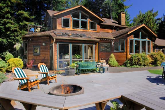 Raven Ridge Retreat - Redwoods, Hot Tub & Firepit! - Image 1