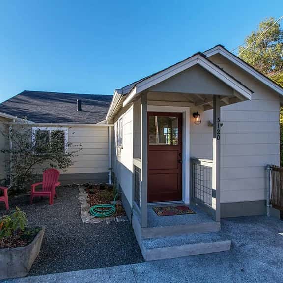 Jane's Creek Cottage ~ Affordable & Near Cal Poly Humboldt! - Image 1