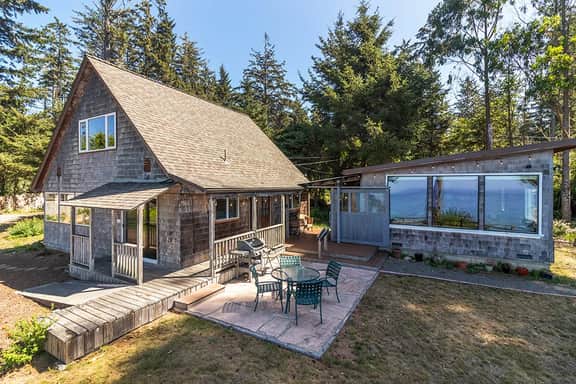 Abalone Cabin - Charming retreat w/ ocean views! - Image 3
